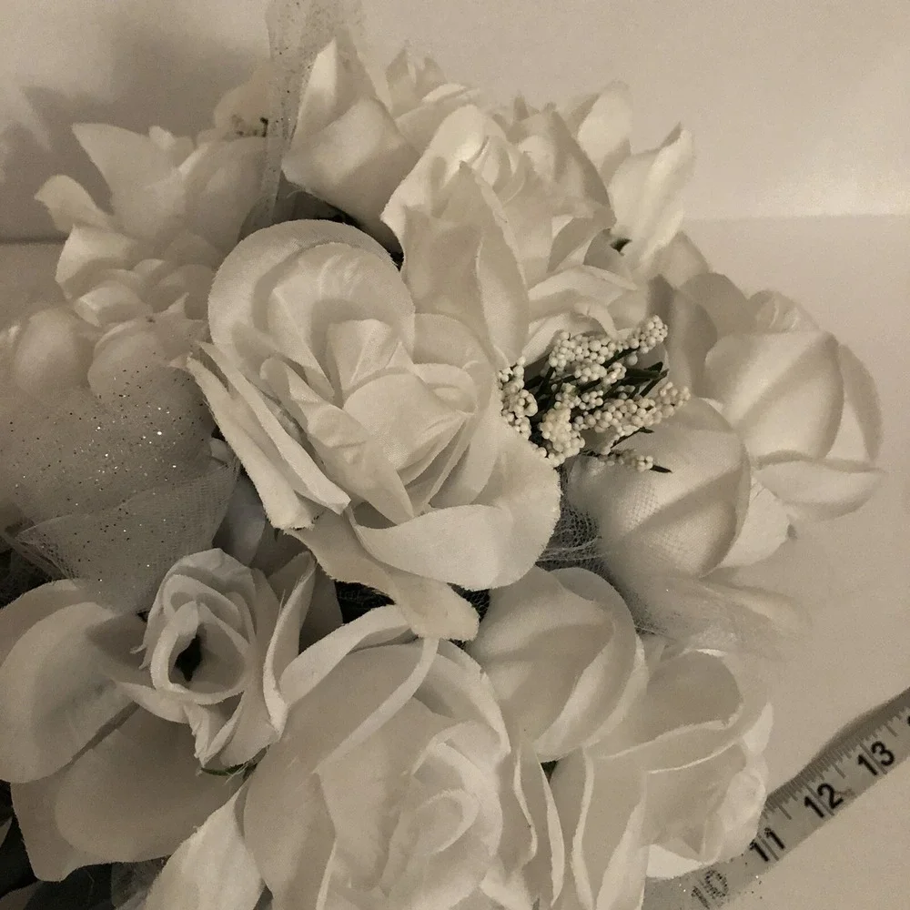 Silk Bridal Bouquet White Roses 10